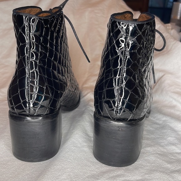 Jeffrey Campbell Talcott Patent Leather Booties size 9 - Picture 5 of 15